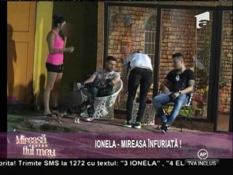 Ionelei nu îi place rochia de mireasă pe care i-a ales-o Teodor