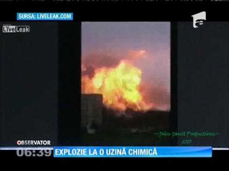 Explozia uriaşă, urmată de un incendiu devastator, la o uzină chimică din China