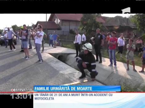 Un tânăr de 21 de ani a murit într-un accident cu motocicletă