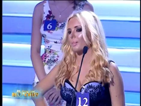 Rândul 6: În care dintre următoarele orașe se află palatul Dogilor?