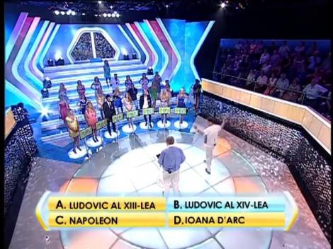 Rândul 5: Ce rege francez a început construcția palatului Versailles?