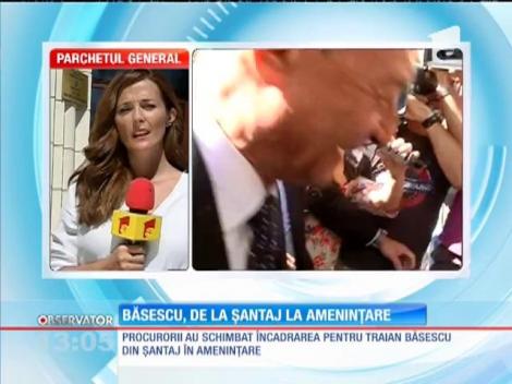 Traian Băsescu a aflat că nu mai este acuzat de şantaj, ci de ameninţare în cazul Gabrielei Firea