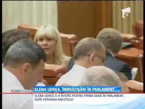 După 72 de zile în cătuşe și arest la domiciliu, Elena Udrea s-a întors în Parlament