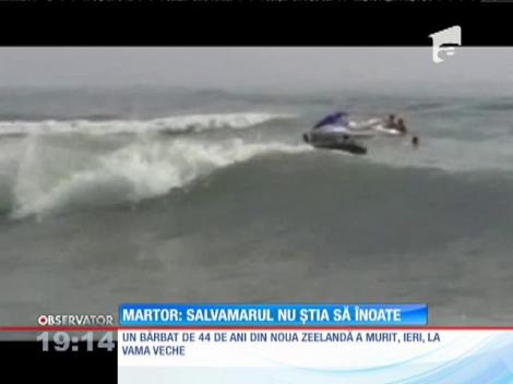 Salvat de la înec de mai mulți turiști. Martorii spun că salvamarul de serviciu n-ar fi știut să înoate!