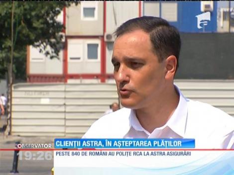 Clienții Astra au de așteptat până la doi, pentru a-şi recupera banii