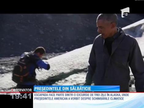 Barack Obama a gustat din resturile unui somon mâncat de un urs