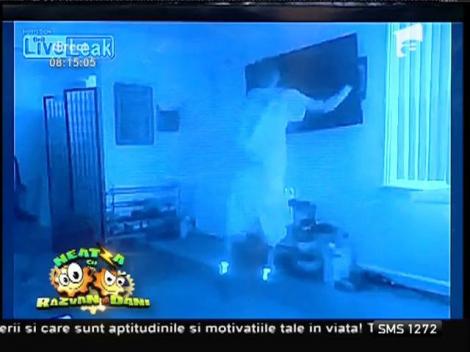 Smiley News: Cei mai nepricepuți hoți