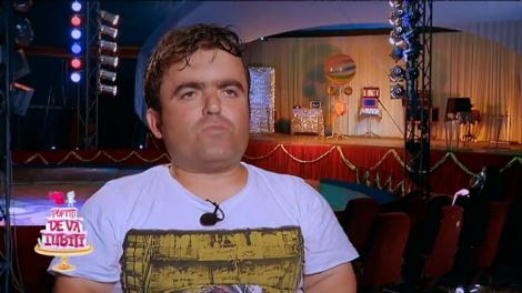 Cristian, personajul principal al primei emisiuni ”Poftiți de vă iubiți”: ”Sunt mândru că sunt pitic!”