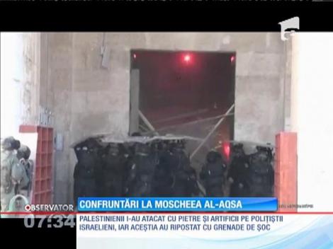 Palestinienii i-au bombardat cu pietre pe scutierii israelieni