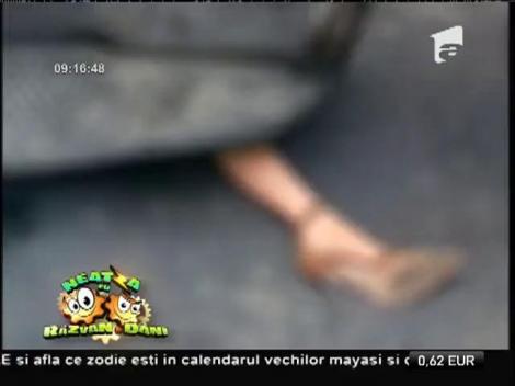 Maşini de lux prezentate în Piaţa Constituţiei