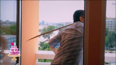 Liviu Vârciu, bătut până s-a rupt coada la mătură!