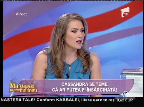 Cassandra se teme că ar putea fi însărcinată! A avut o relație cu un bărbat însurat!