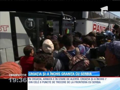 Croaţia şi-a închis graniţa cu Serbia
