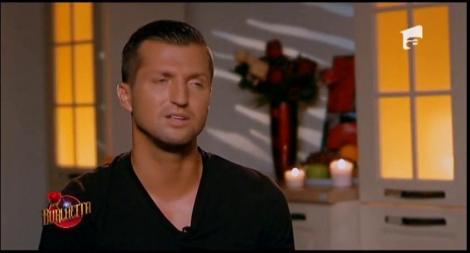 Valentin, mesaj romantic pentru Daniela Crudu: ”Acordă-mi o șansă și te voi aștepta toată viața!”