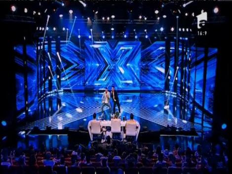 Bruno Mars - "Treasure". Vezi interpretarea italienilor, Thomas Grazioso și Amato Scarpellino, pe scena X Factor!