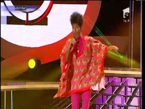 Bun venit, Little Richard! Cezar Ouatu a fost la înălțime după ce a interpretat piesa "Tutti frutti"