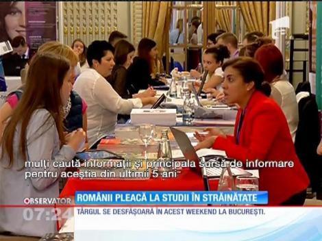 Tinerii români pleacă la studii în străinătate