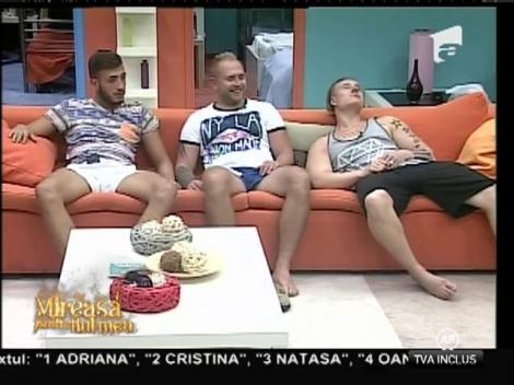 Mihaela, curtată de mai mulţi bărbaţi! Cine îi va cuceri inima