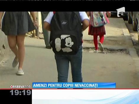 Amenzi de mii de euro în cazul copiilor nevaccinaţi