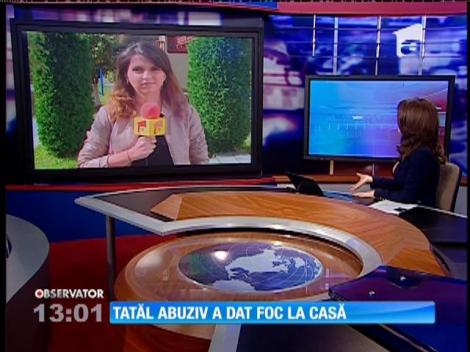 Tatăl celor două gemene bătute şi tăiate a atacat din nou