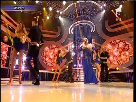 Tania Popa se transformă în Celia Cruz - "La Negra Tiene Tumbao"