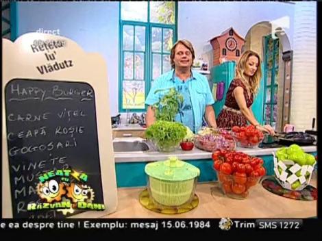 Bucătăria ta se va transforma într-un restaurant "fast food"! Cel mai delicioasă rețetă de burger îți va face ziua mai "happy"