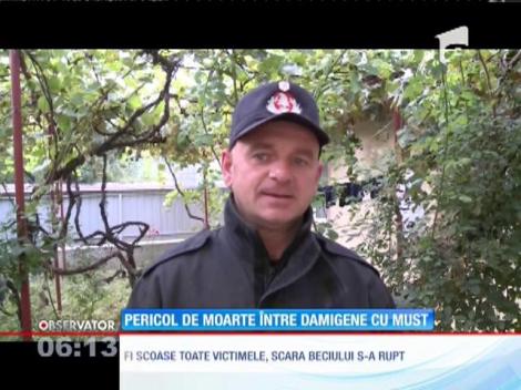 La un pas de moarte, după ce s-au intoxicat cu gazele de fierbere ale mustului