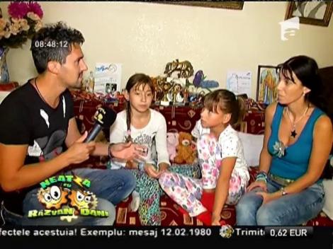 Micile campioane la sărituri în apă, Marina și Andreea Sandu, au primit trofeul “Splash! Vedete la apă”, în valoare de 3.000 de euro