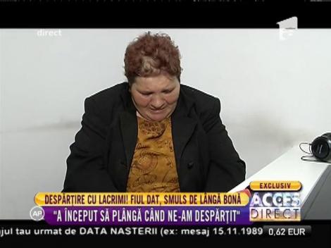 Despărţire cu lacrimi! Fiul dat, smuls de lângă bonă