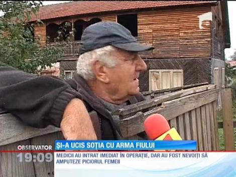 O femeie din Harghita a fost împuşcată mortal de soţ cu arma fiului