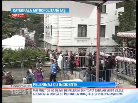 Pelerinaj cu incidente la Iași. Medicii au acordat primul ajutor de peste 200 de ori!