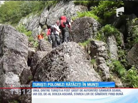 Doi turişti polonezi s-au rătăcit în munţii din Maramureş