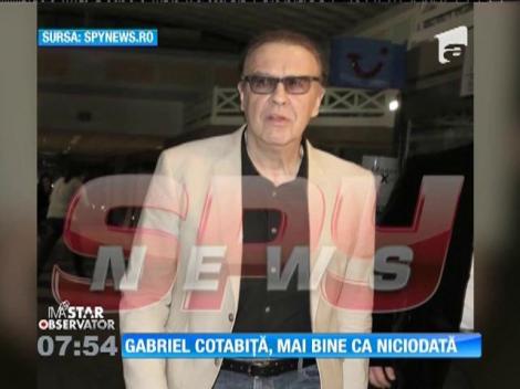 Gabriel Cotabiţă, surprins la un eveniment monden