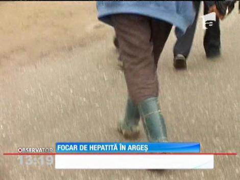 Un focar de hepatită a apărut într-o localitate din Argeş