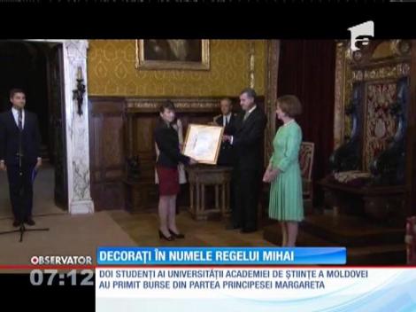 Decorați în numele Regelui Mihai