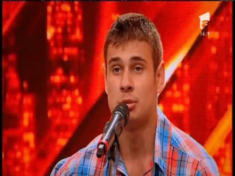 Sting - Shape of My Heart. Vezi interpretarea lui Ștefan Vancea, la X Factor!