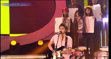 Carmen Simionescu se transformă în Juanes - "Me enamora"