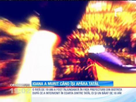 O fată de 19 ani a murit în timp ce își apăra tatăl