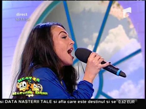 Asta o să fie HIT! Francisca, fostă concurentă X Factor, a lansat piesa "Lacăt la inimă", alături de Pacha Man