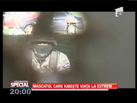 SPECIAL! Mascatul care iubeşte viaţa la extrem