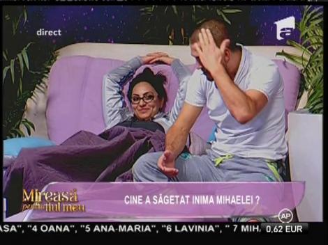 Un trandafir și un mesaj zguduie universul Mihaelei!