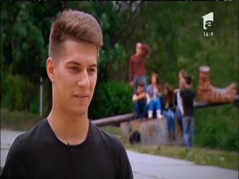 În ciuda hop-urilor din viaţa lui, Florin Drăgoi este ZEN şi LECŢIA noastră de VIAŢĂ! Beatbox-ul lui, perfect într-o trupă!