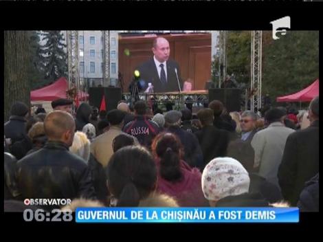 Guvernul de la Chişinău a fost demis
