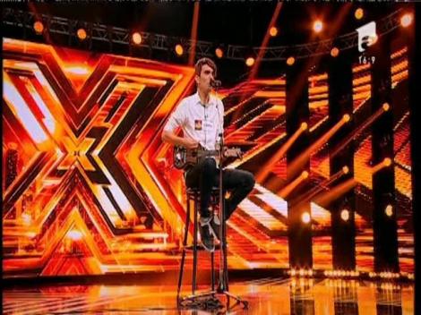 Israel Kamakawiwo'Ole - "Somewhere over the rainbow".  Vezi interpretarea lui Sergiu Bolotă, la X Factor!