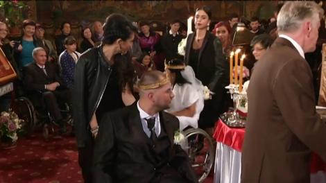 La biserică, Monica și Daniel au avut parte de o slujbă specială: "Auzeam vorbele lui Dumnezeu prin intermediul părintelui"