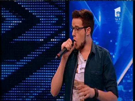 Tom Jones - I Who Have Nothing. Vezi interpretarea lui Alexandru Bucur, la X Factor!