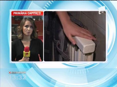 Autoritățile caută soluții pentru problema căldurii şi apei calde, în Capitală