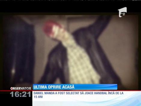 Trupurile membrilor echipei de handbal care au sfârşit în microbuz în apropiere de Râmnicul Sărat au ajuns acasă