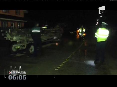 Un bărbat din Neamț şi-a pierdut viaţa după ce a căzut dintr-o căruță