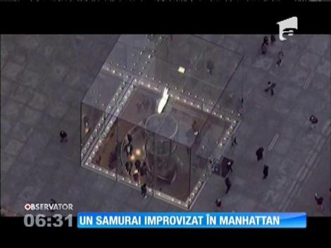 Un individ, înarmat cu o sabie, a stârnit panică la New York